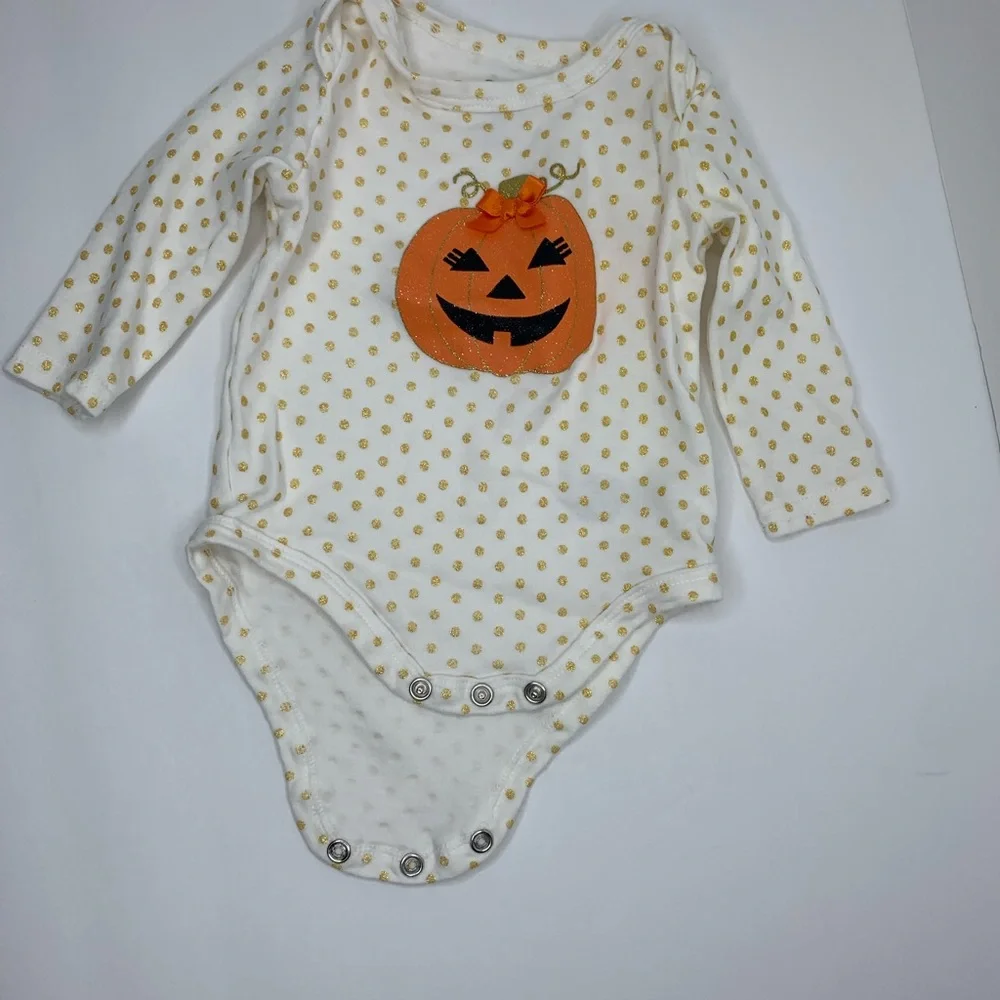 🧸3 for $19🧸 Baby Essentials, Pumpkin 3 months old costume - Picture 5 of 6